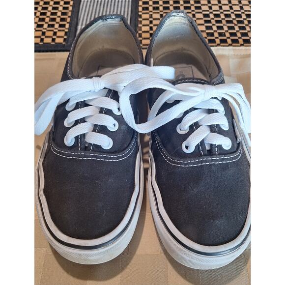 Vans Skate Shoes- good condition! W6 M4.5 - Picture 1 of 6